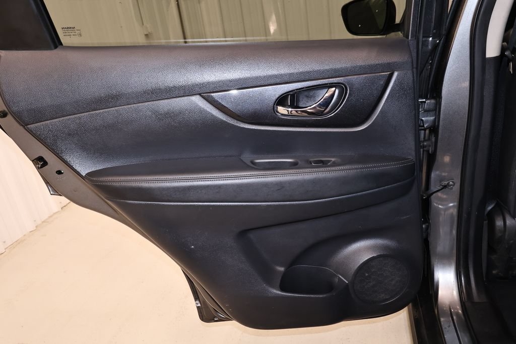 Used 2019 Nissan Rogue S w/ Special Edition Package AWD/4WD image 14
