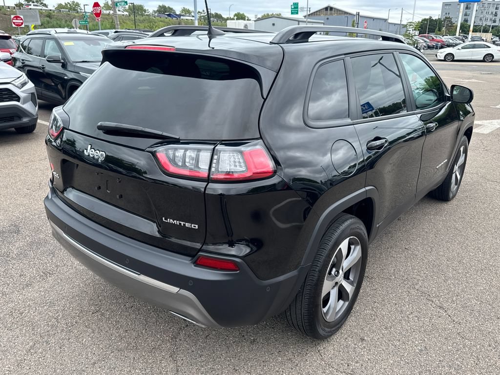 Used 2022 Jeep Cherokee Limited AWD/4WD image 7