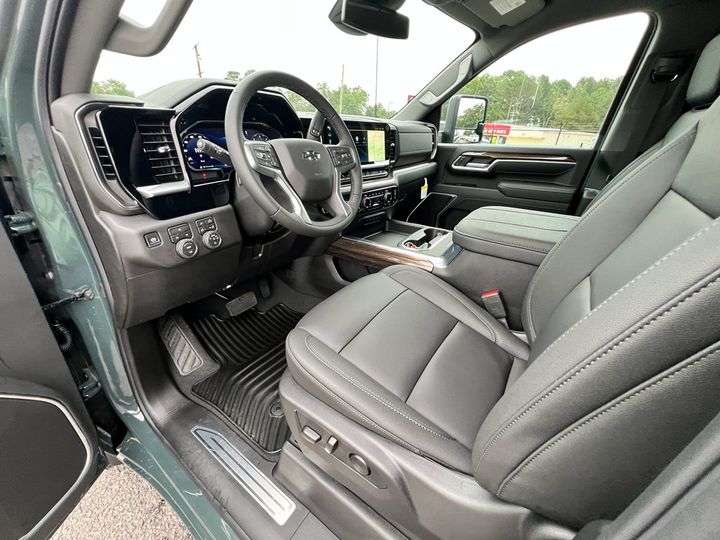 New 2026 Chevrolet Silverado 2500 LT w/ Trail Boss Package image 17