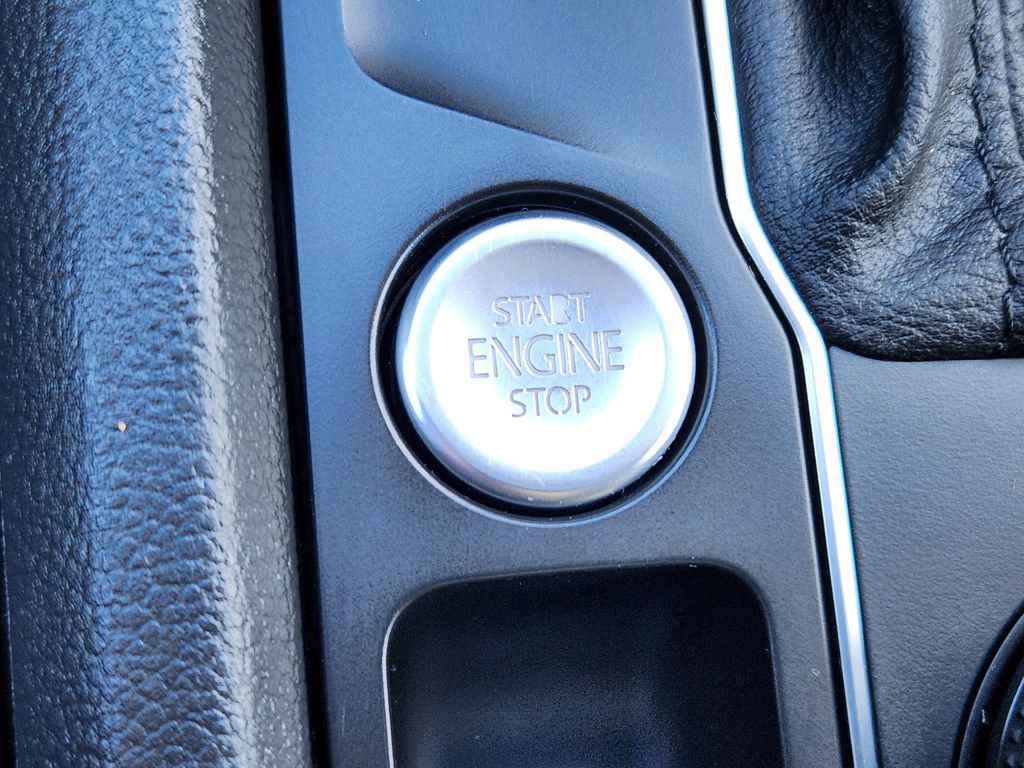 Used 2019 Volkswagen Atlas SEL image 26