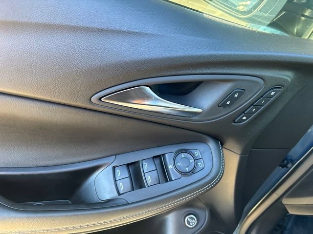 Certified 2024 Buick Encore GX Avenir w/ Avenir Technology Package AWD/4WD image 15