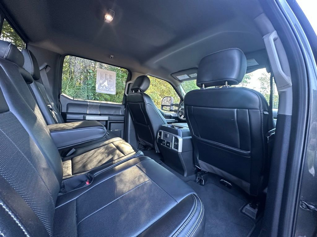 Used 2020 Ford F250 Lariat w/ Lariat Value Package image 13