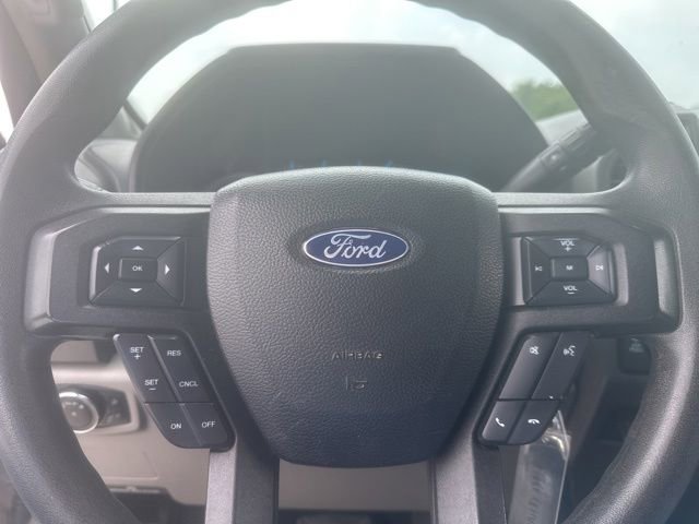 Used 2017 Ford F250 XL w/ STX Appearance Package AWD/4WD image 8