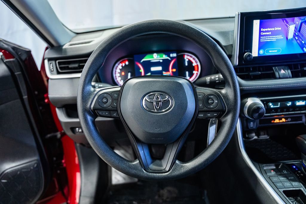 Used 2024 Toyota RAV4 LE image 24