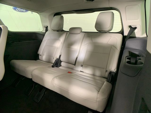 New 2025 Lincoln Navigator Reserve image 22