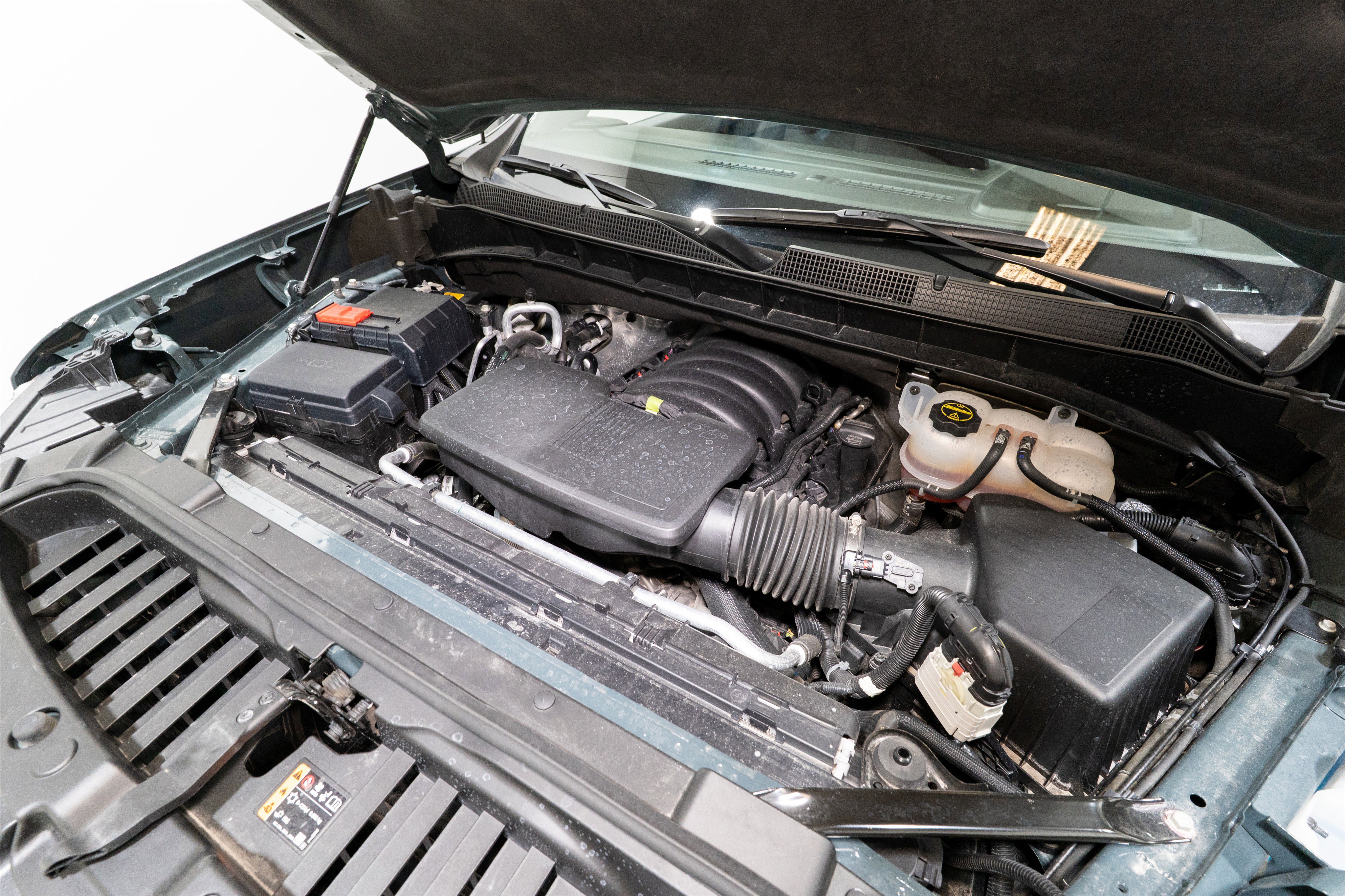 Used 2025 Chevrolet Silverado 1500 LT image 30