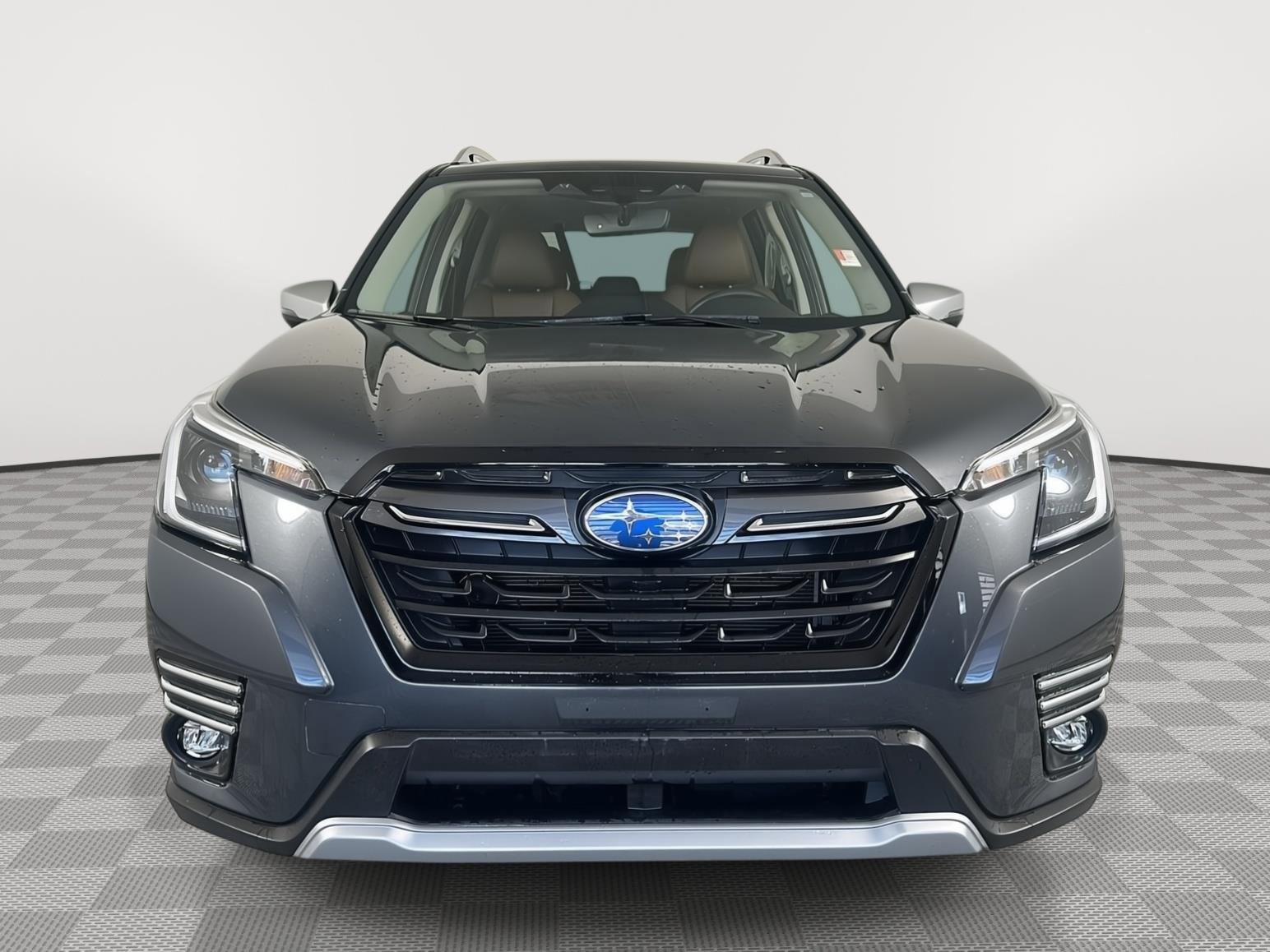 Used 2022 Subaru Forester Touring w/ Popular Package #2 AWD/4WD image 2
