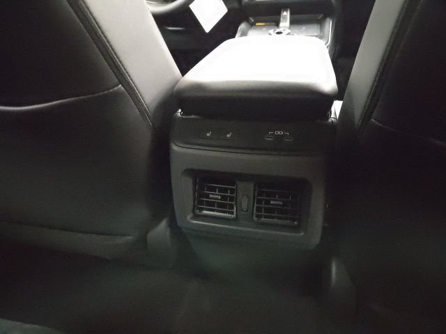 New 2026 Toyota C-HR AWD/4WD image 14