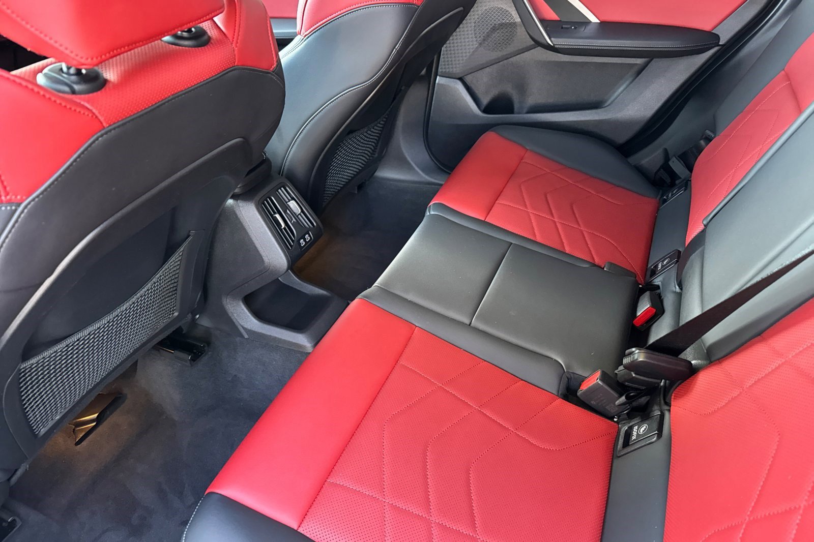 Certified 2024 BMW X1 xDrive28i w/ Premium Package image 15