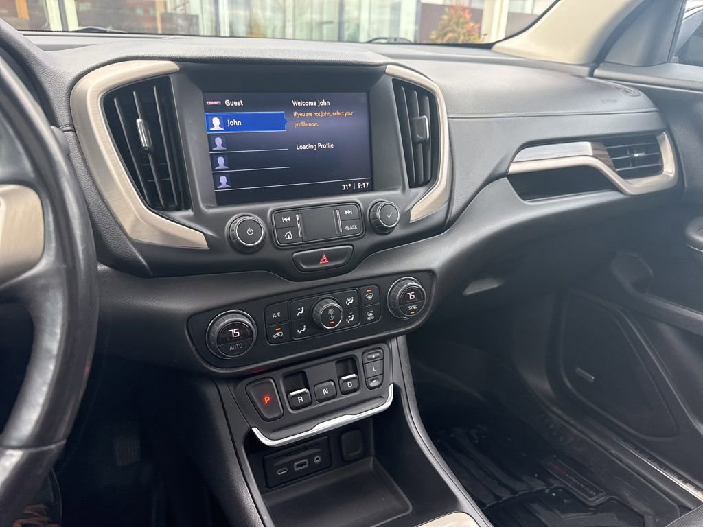 Used 2020 GMC Terrain Denali w/ Denali Premium Package AWD/4WD image 13