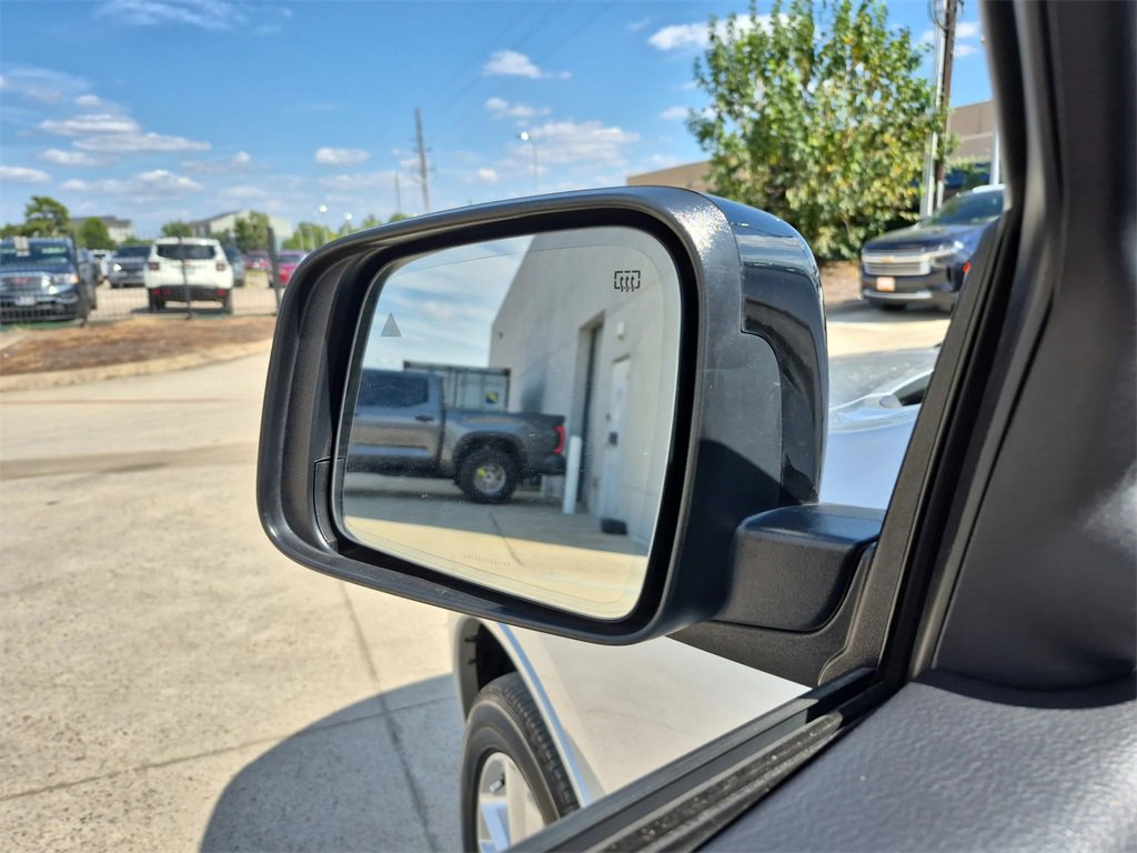 Used 2024 Dodge Durango GT image 12