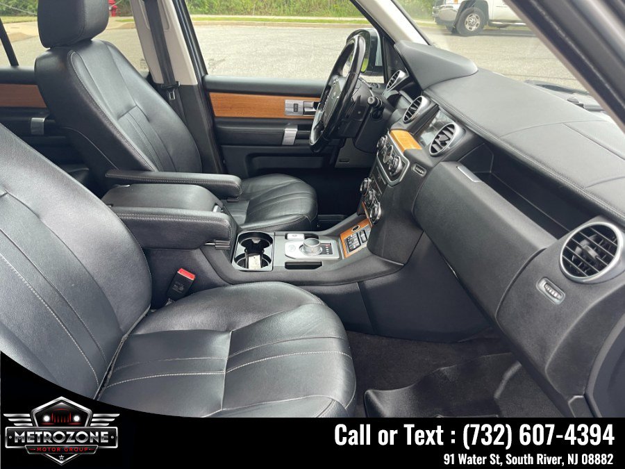 Used 2014 Land Rover LR4 AWD/4WD image 23