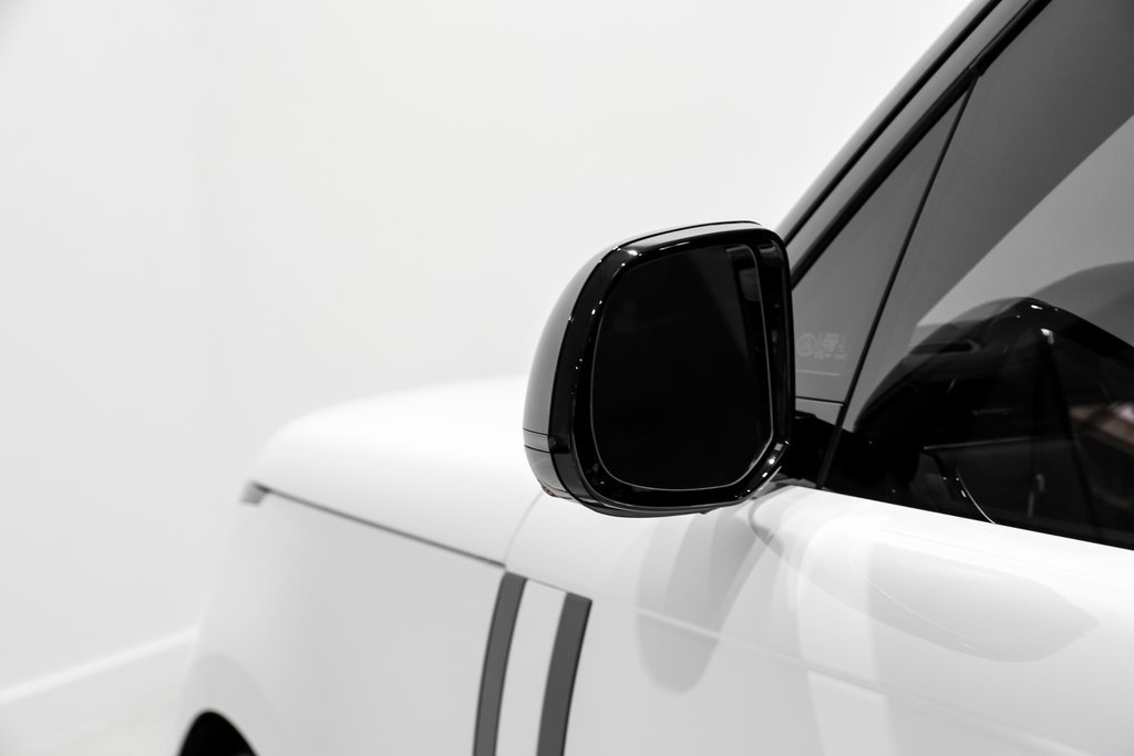 Used 2024 Land Rover Range Rover SE image 37