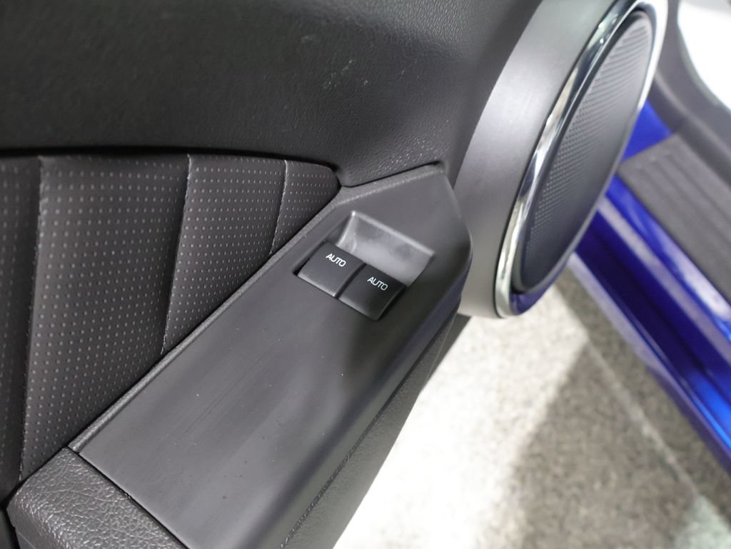 Used 2014 Ford Mustang GT Premium w/ Accessory Package 5 RWD image 13
