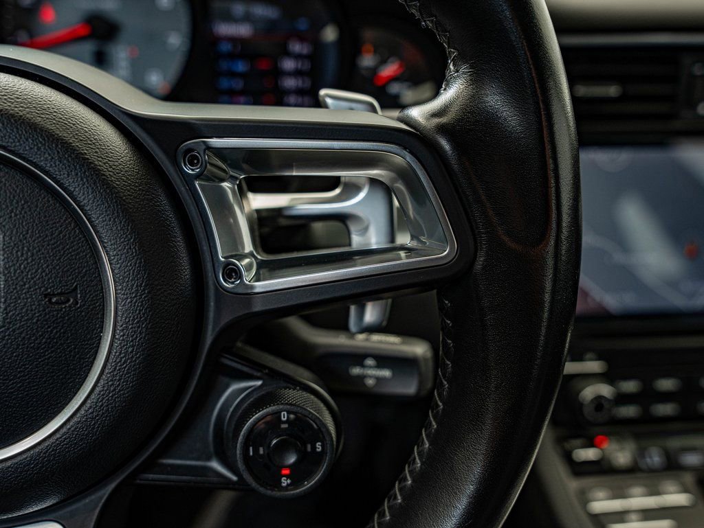 Used 2017 Porsche 911 Carrera S image 31