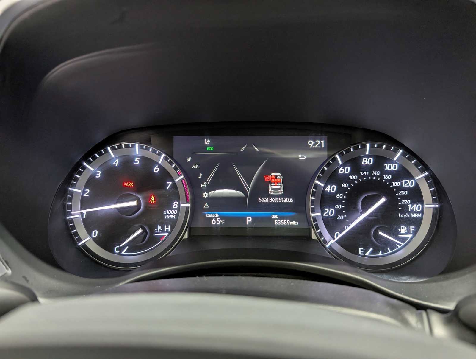 Used 2021 Toyota Highlander XLE AWD/4WD image 26