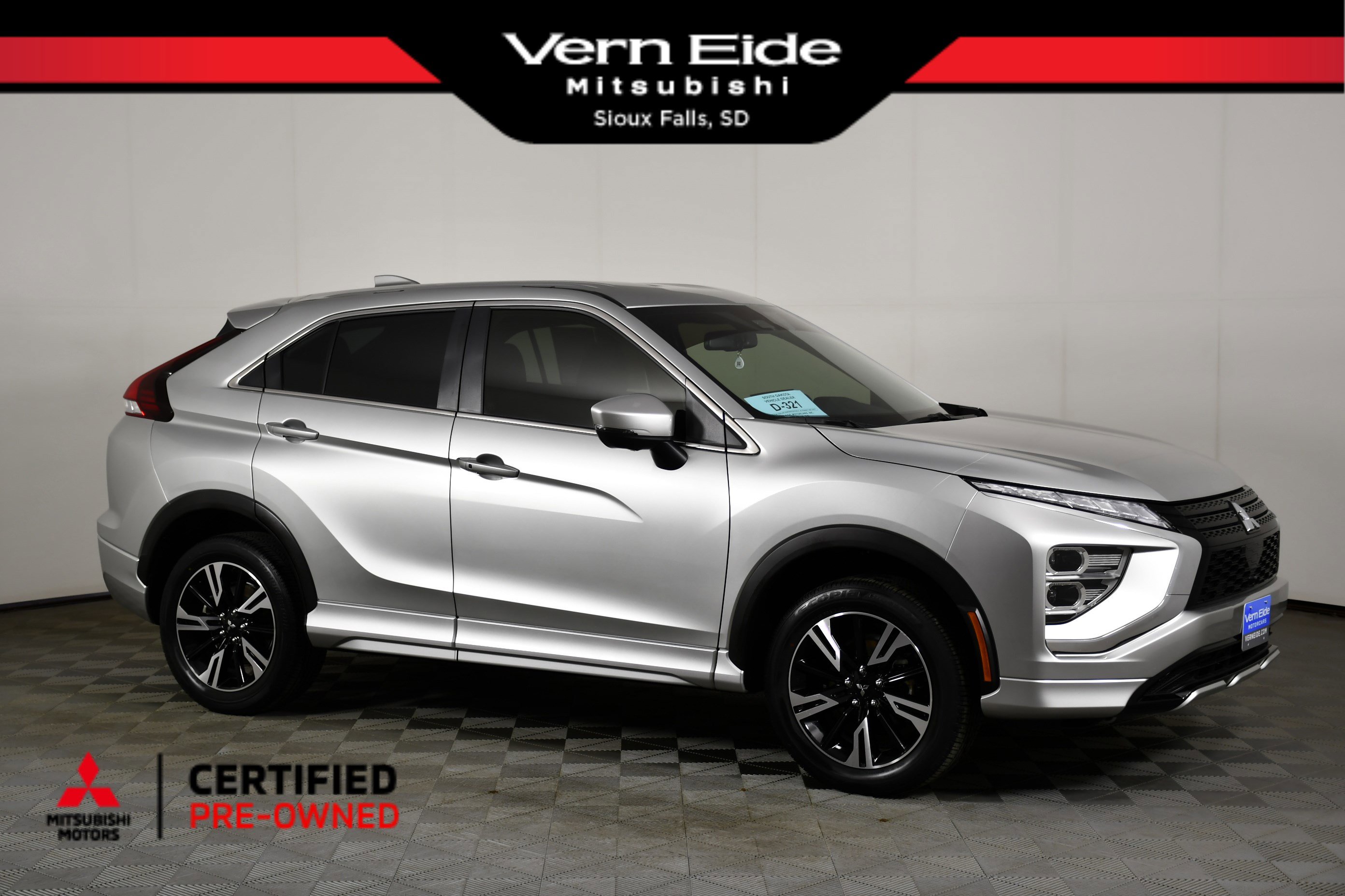 Used 2023 Mitsubishi Eclipse Cross SEL AWD/4WD image 1