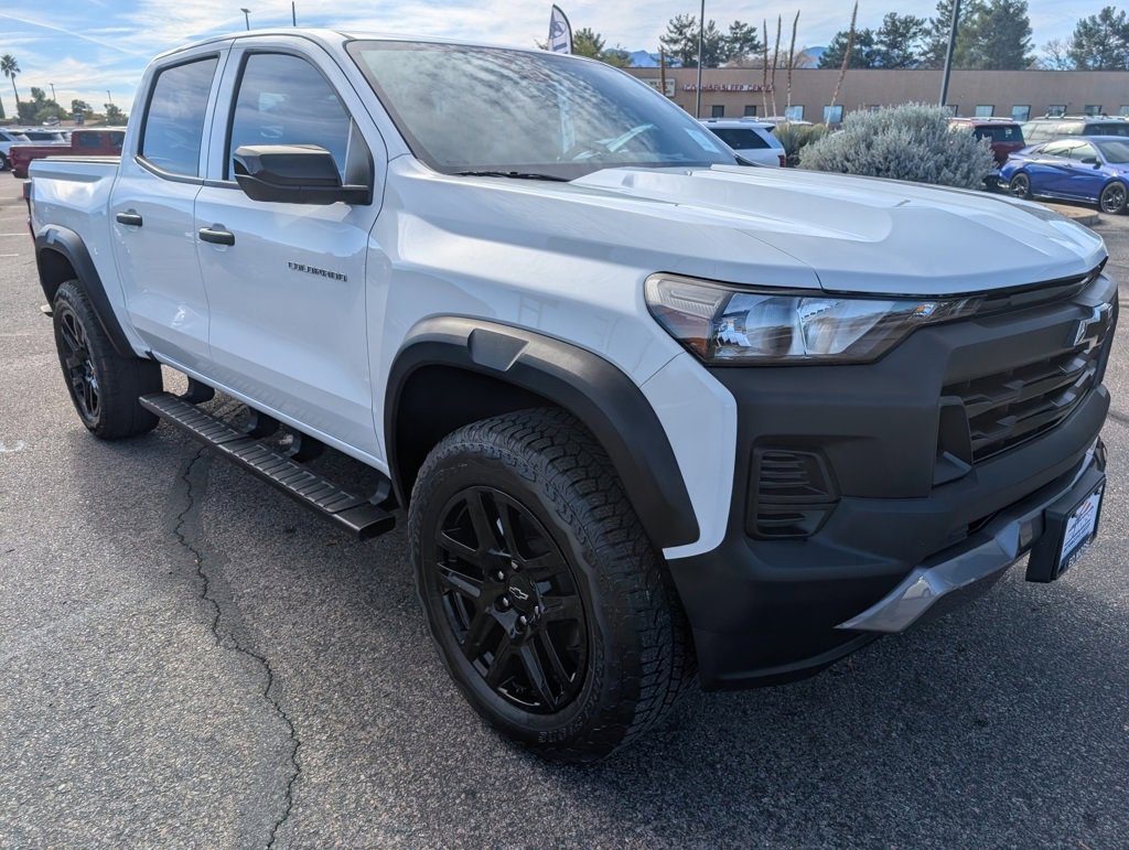 Certified 2024 Chevrolet Colorado Trail Boss w/ Advanced Trailering Package image 7