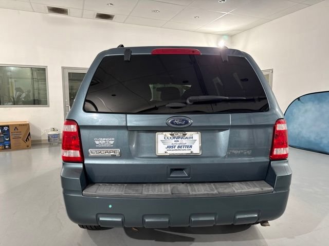 Used 2011 Ford Escape XLT w/ 201A Rapid Spec Order Code FWD image 8