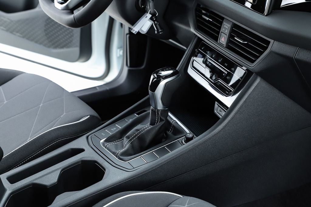 New 2025 Volkswagen Jetta Sport image 32