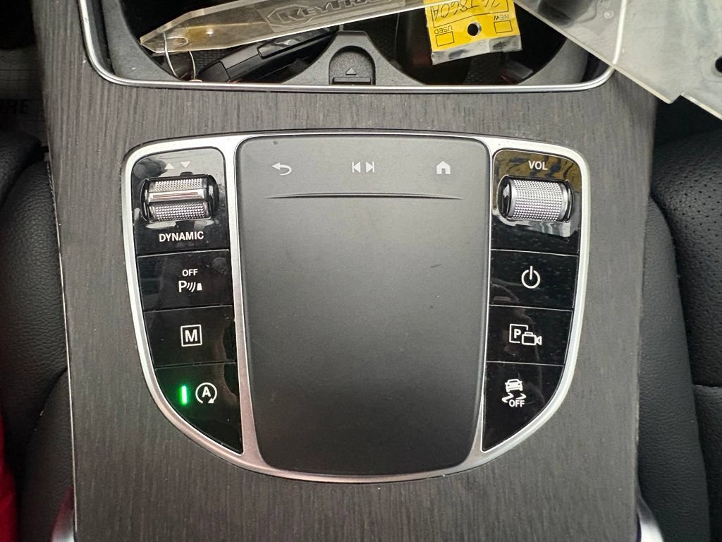 Used 2021 Mercedes-Benz GLC 300 4MATIC image 27