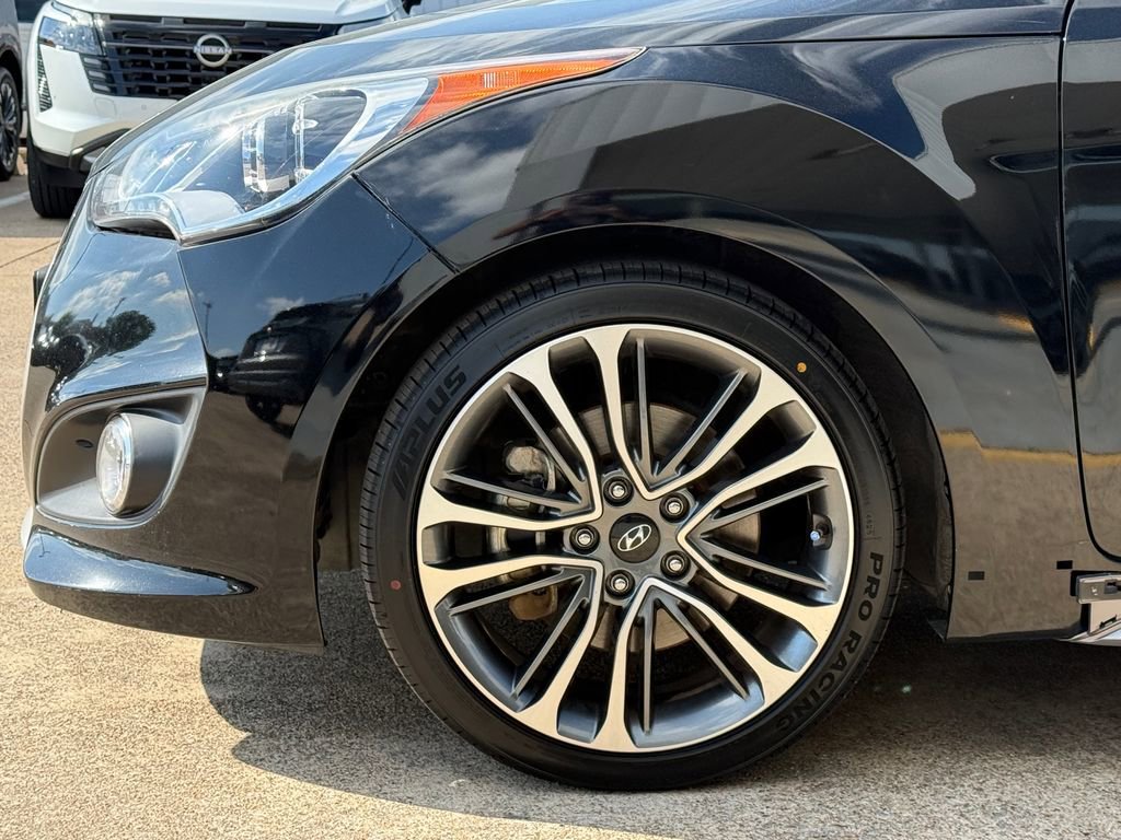 Used 2016 Hyundai Veloster Turbo R-Spec image 6