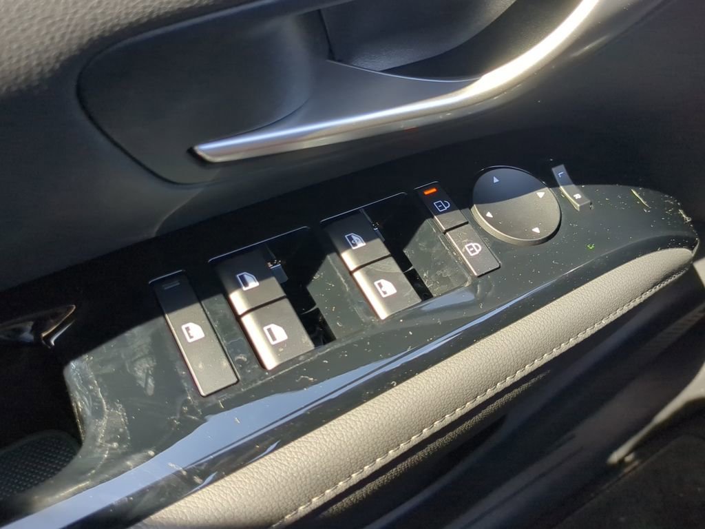 New 2025 Hyundai Santa Cruz Limited image 11