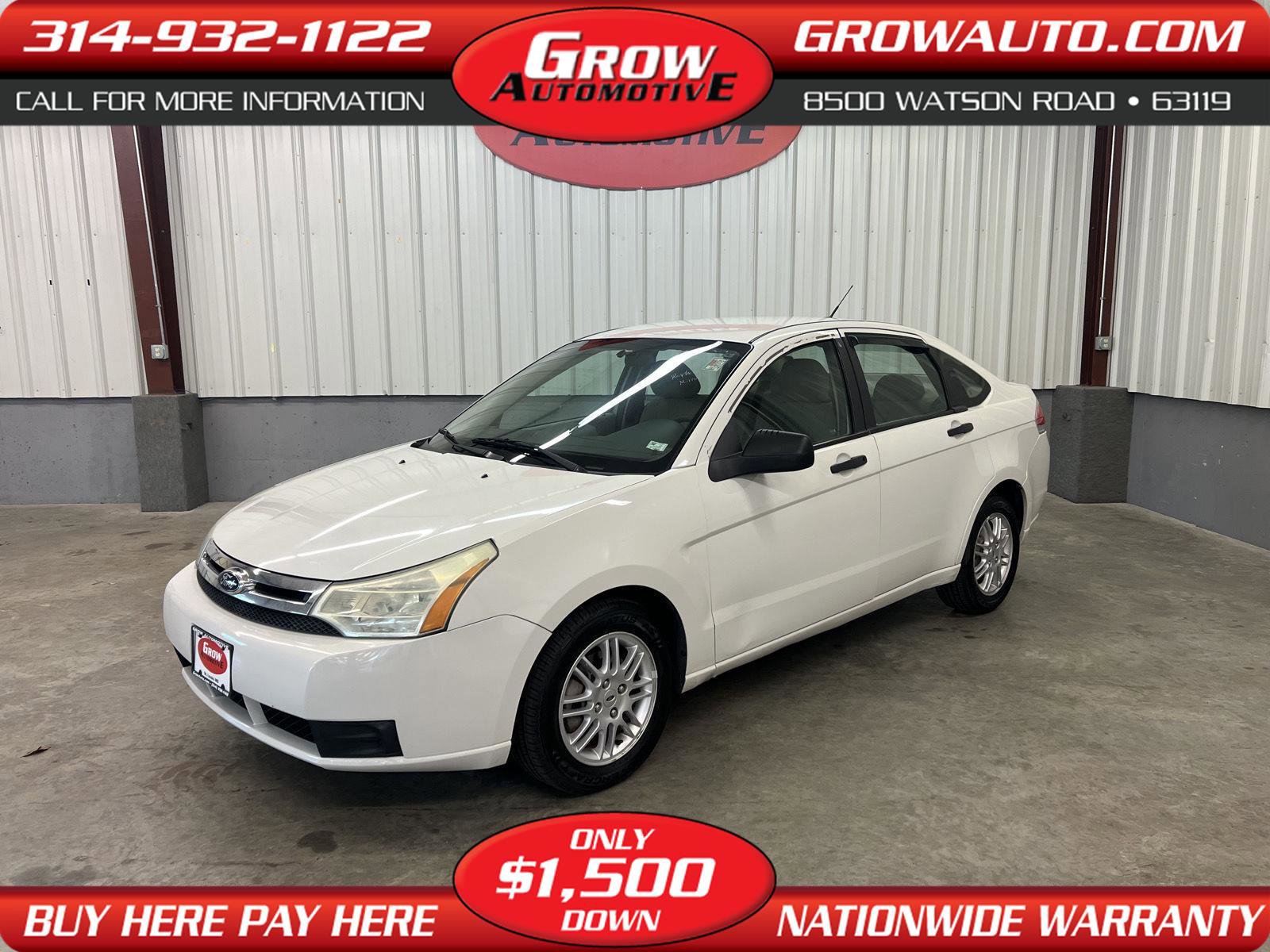 Used 2010 Ford Focus SE image 1