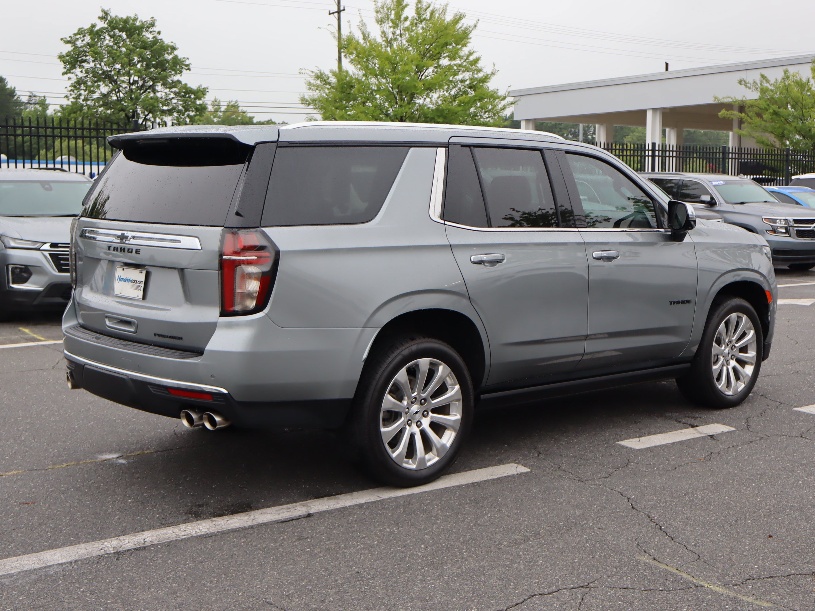 Used 2023 Chevrolet Tahoe Premier w/ Premium Package 2 AWD/4WD image 10