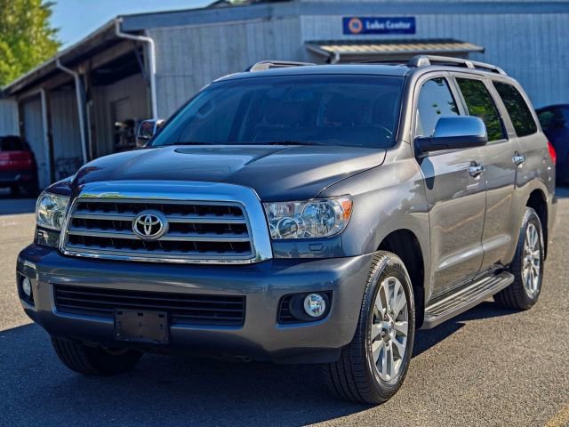 Used 2014 Toyota Sequoia Limited AWD/4WD image 4