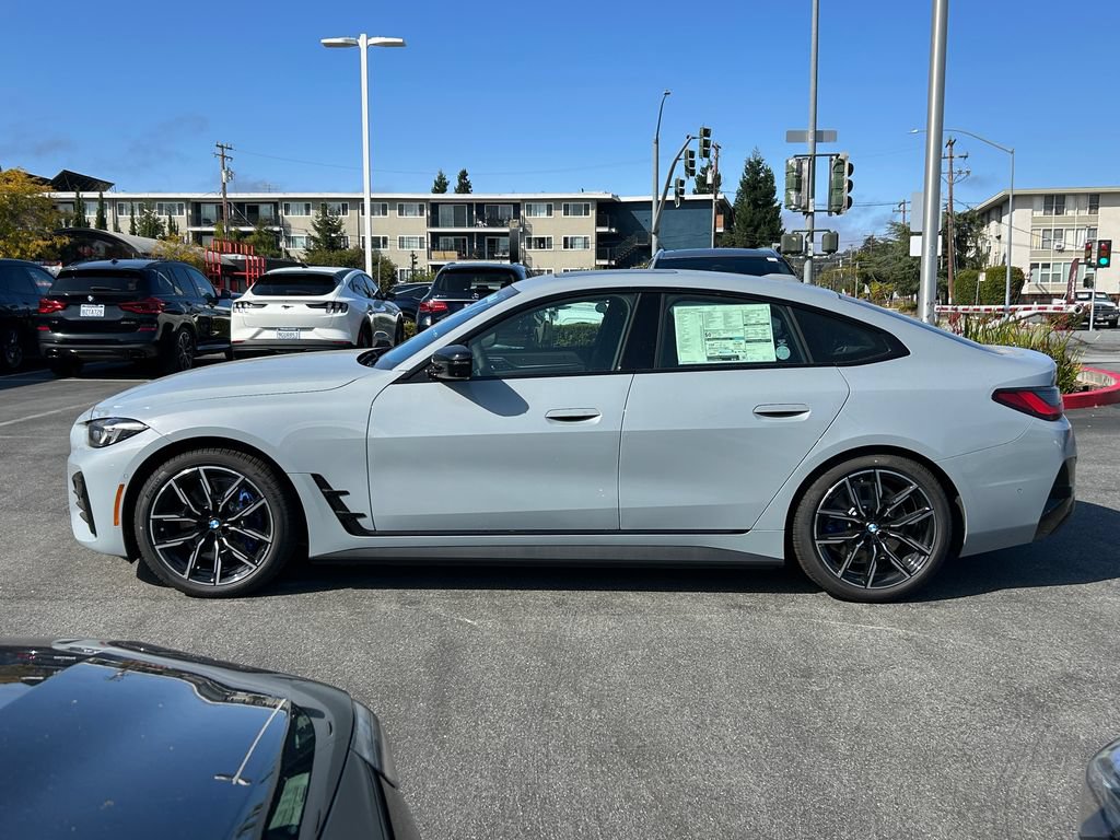 New 2026 BMW i4 eDrive40 w/ M Sport Package RWD image 2