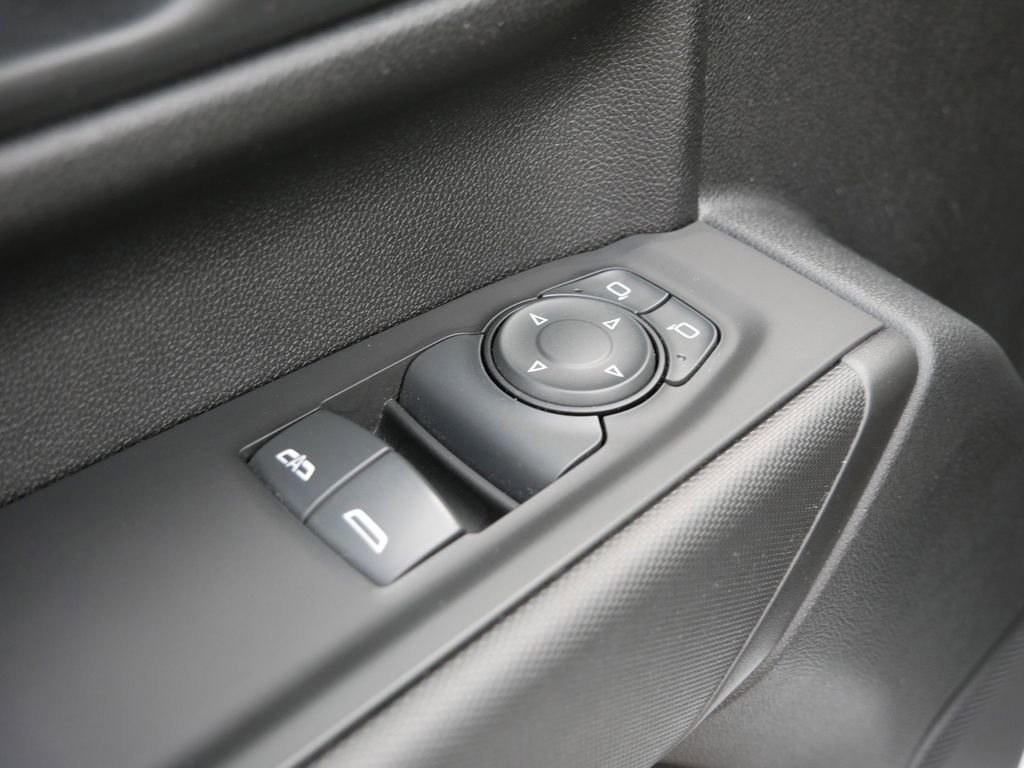 Used 2024 GMC Sierra 2500 Pro w/ Convenience Package image 15