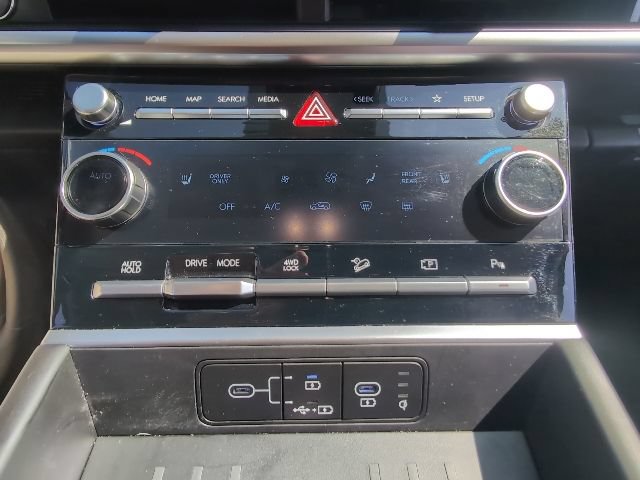 Used 2025 Hyundai Santa Fe SEL AWD/4WD image 22