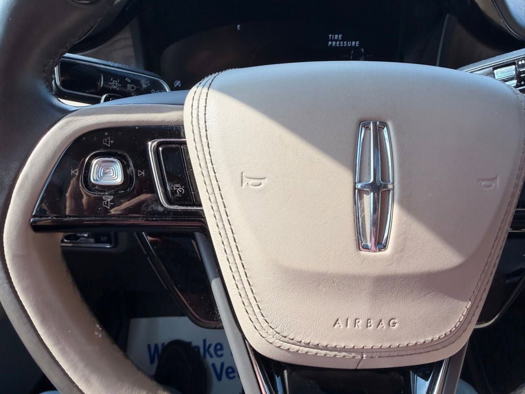 Used 2020 Lincoln Aviator Reserve w/ Equipment Group 202A AWD/4WD image 17