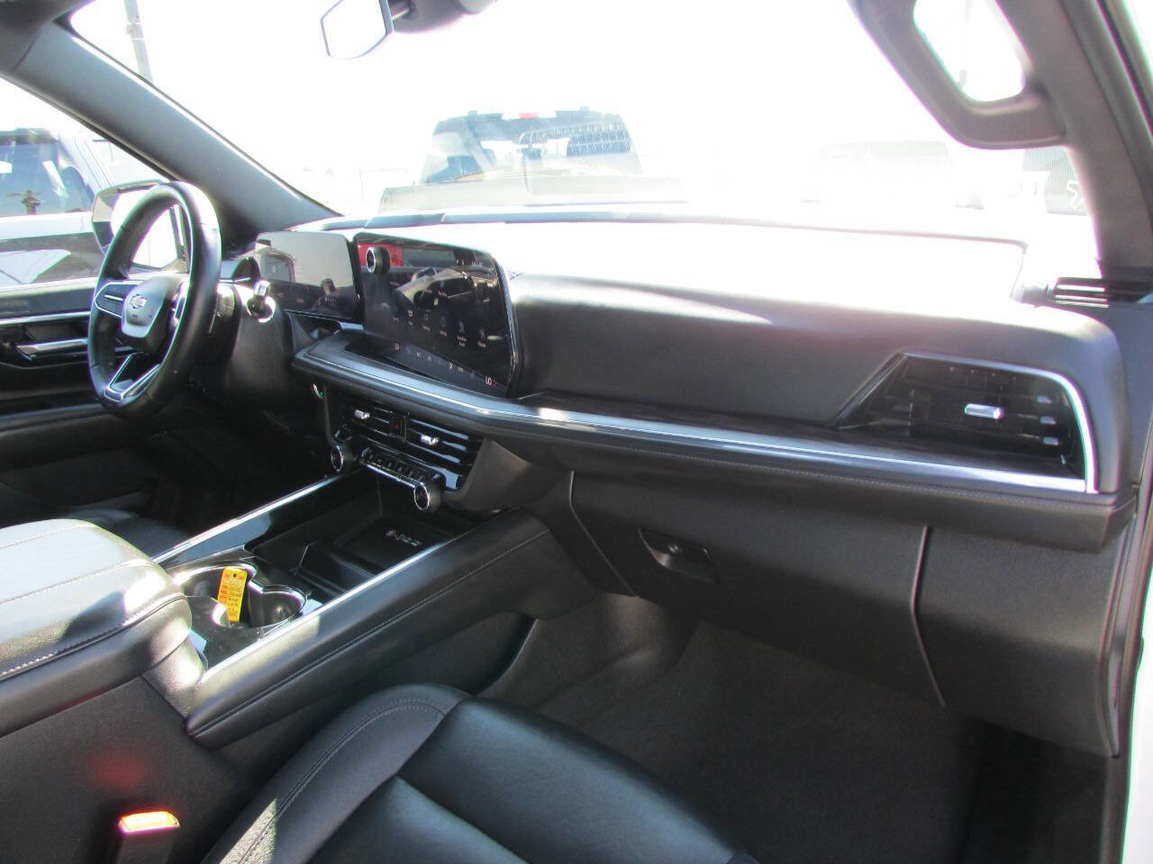 Used 2025 Chevrolet Tahoe LT image 18