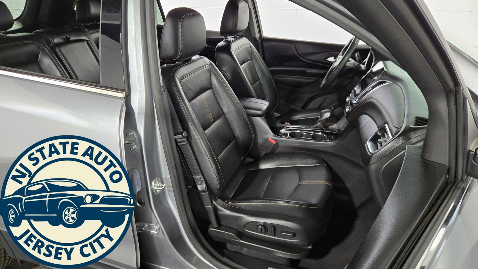 Used 2024 Chevrolet Equinox Premier AWD/4WD image 34