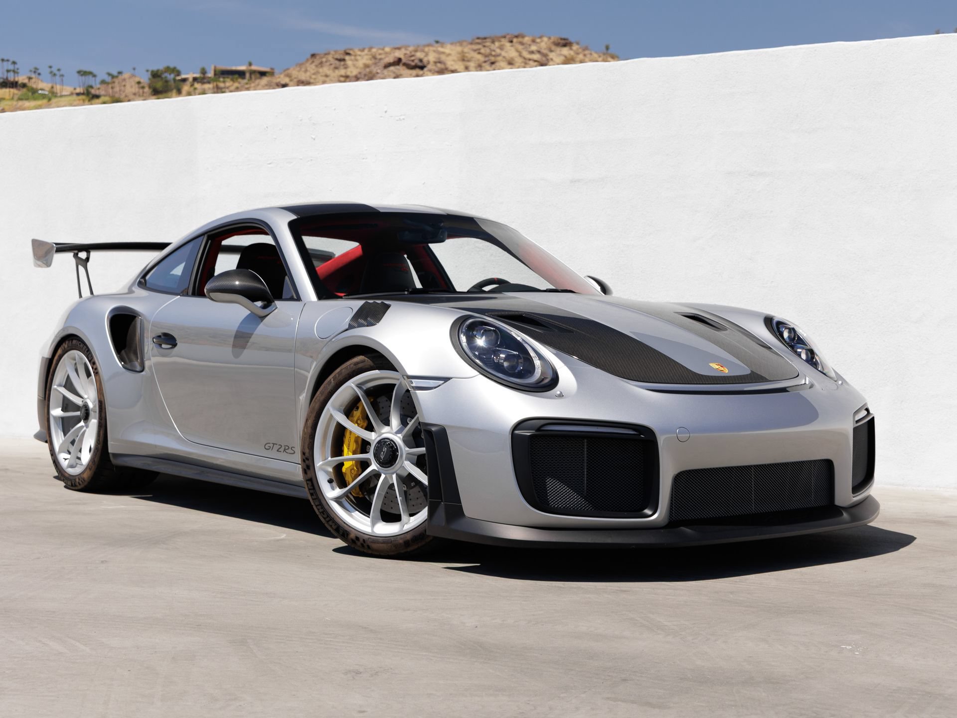 Certified 2018 Porsche 911 GT2 RS RWD image 9