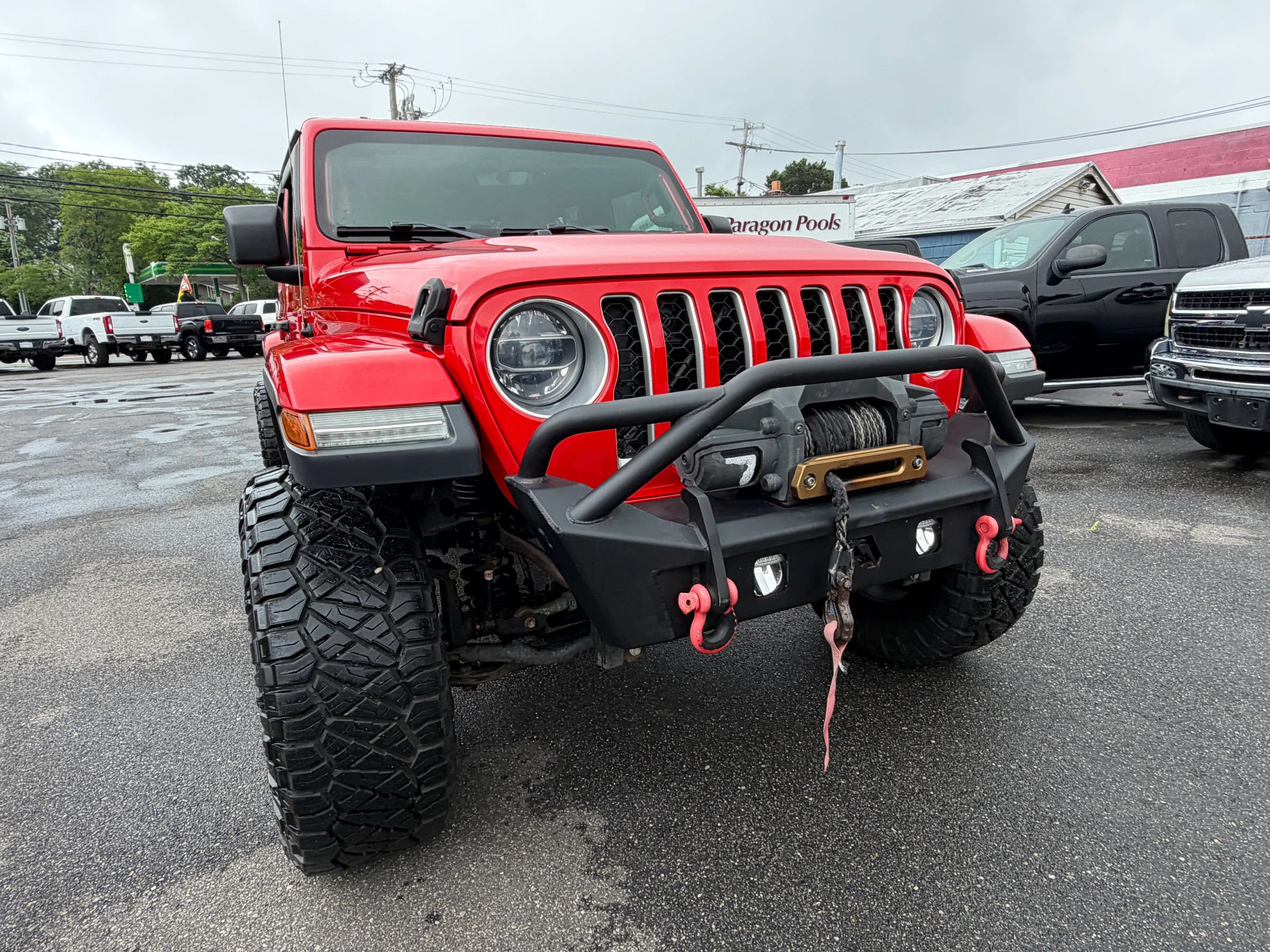 Used 2020 Jeep Gladiator Overland AWD/4WD image 9