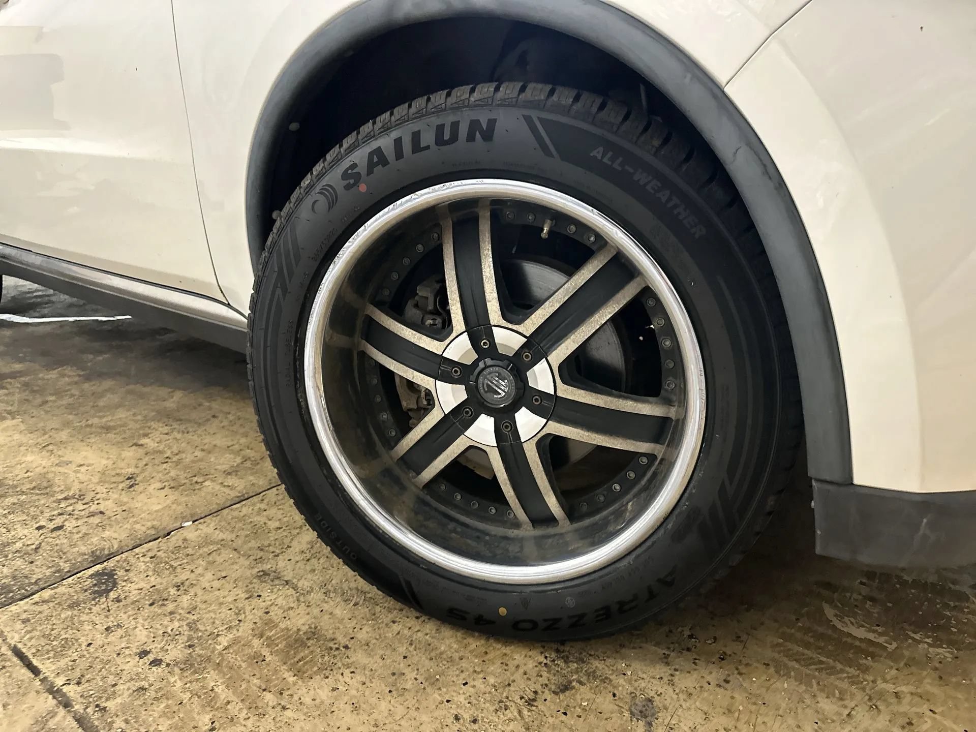 Used 2012 Dodge Durango SXT AWD/4WD image 12