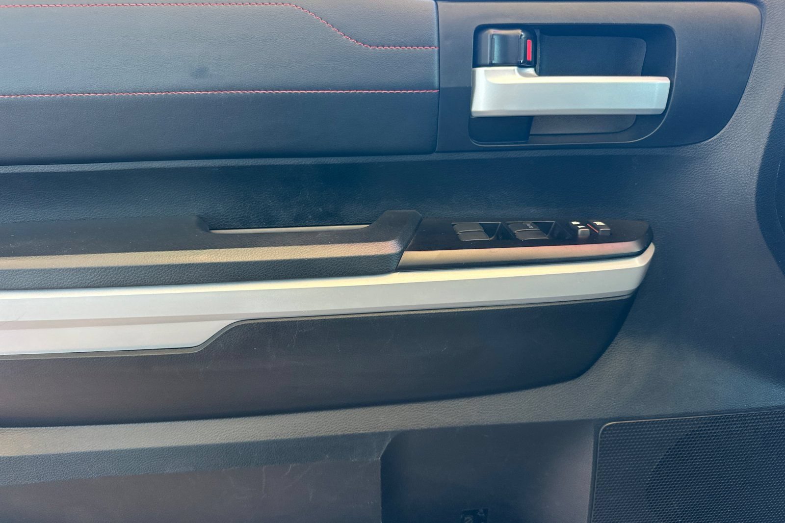 Certified 2019 Toyota Tundra TRD Pro AWD/4WD image 13