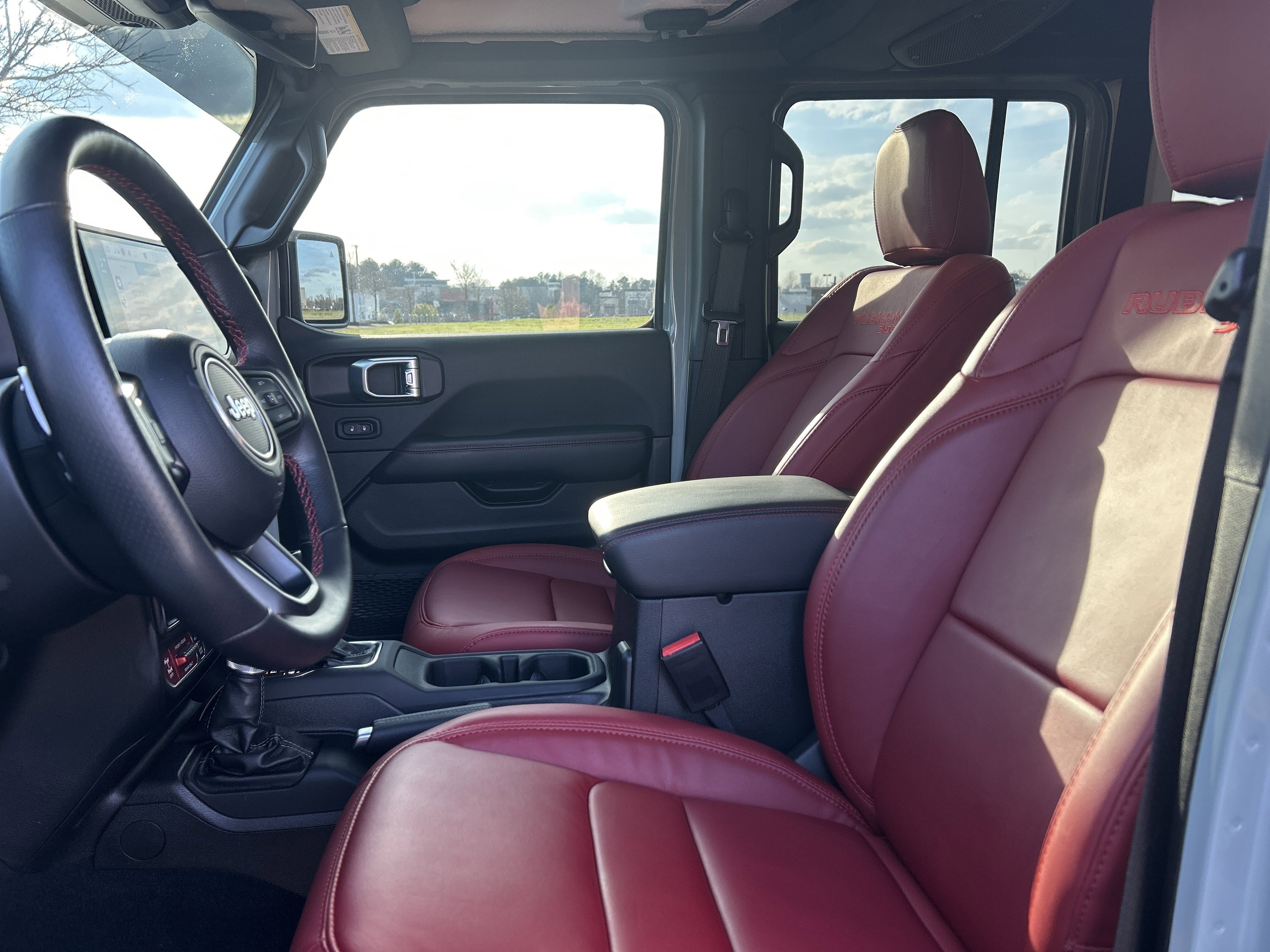 Used 2024 Jeep Wrangler Unlimited Rubicon 392 image 24