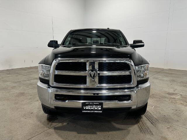 Used 2013 RAM 2500 SLT w/ Cold Weather Group image 3