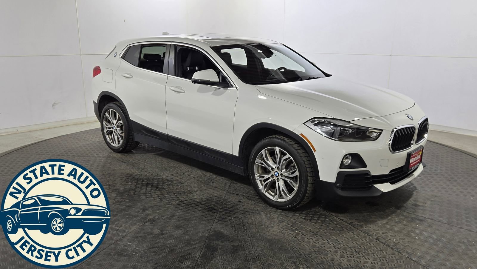 Used 2019 BMW X2 xDrive28i w/ Convenience Package AWD/4WD image 1