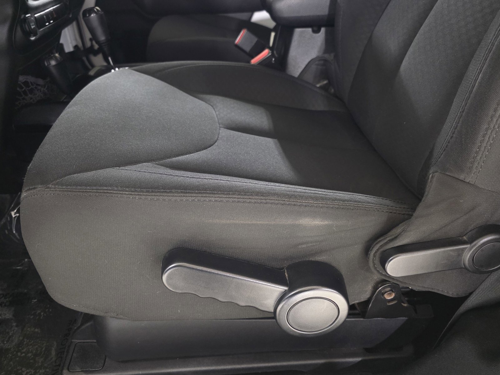 Used 2014 Jeep Wrangler Sport image 24