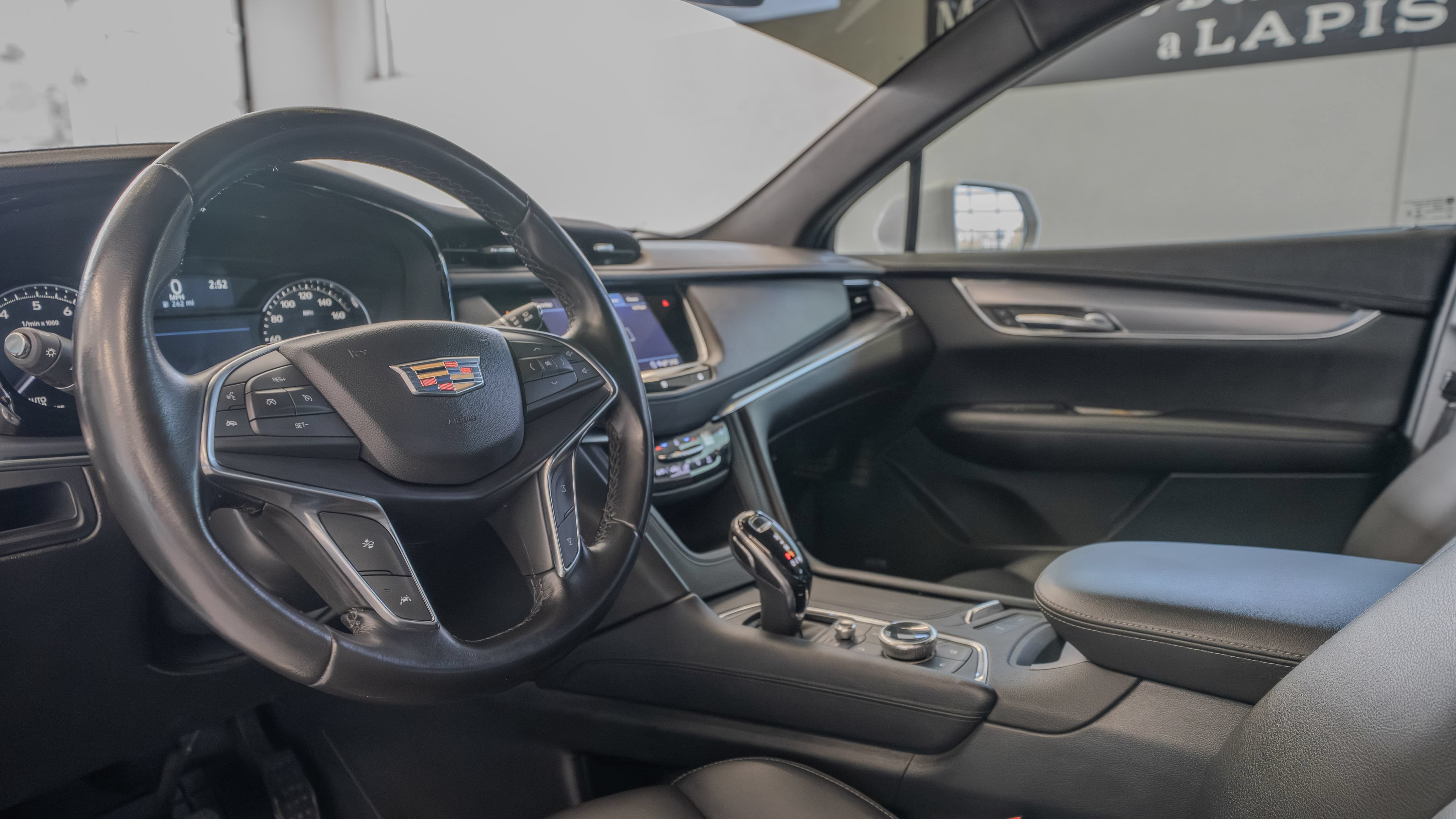 Used 2020 Cadillac XT5 Luxury FWD image 7