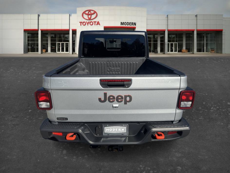 Used 2023 Jeep Gladiator Mojave w/ Cold Weather Group AWD/4WD image 6