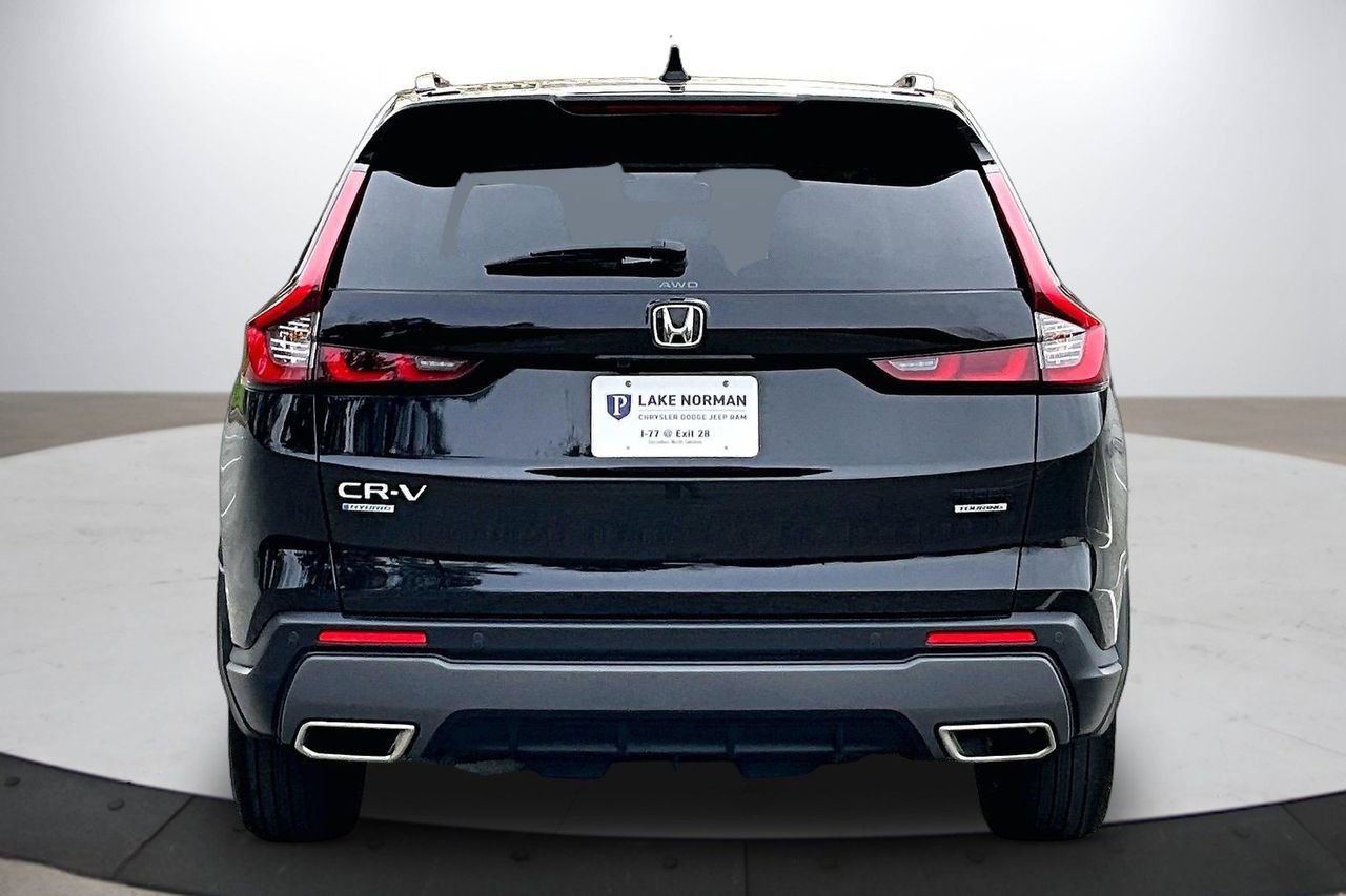 Used 2023 Honda CR-V Sport Touring image 8