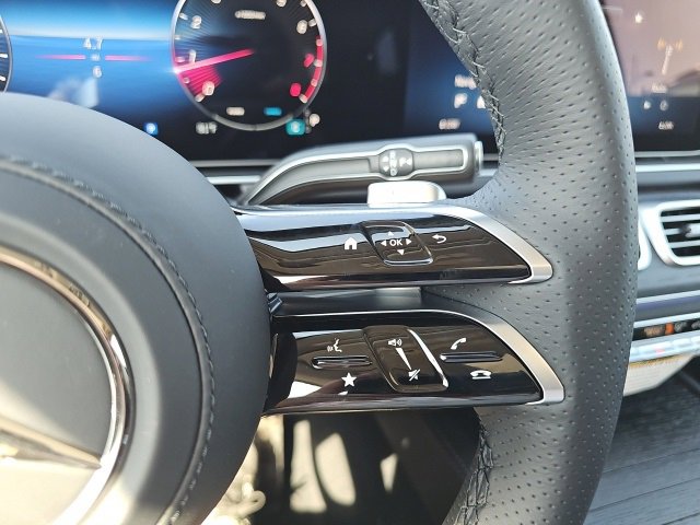New 2026 Mercedes-Benz GLS 450 4MATIC image 23