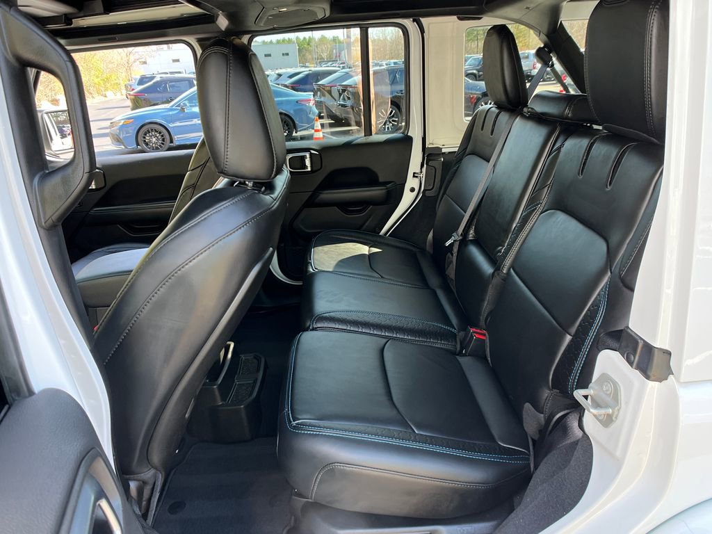 Used 2024 Jeep Wrangler High Altitude image 21