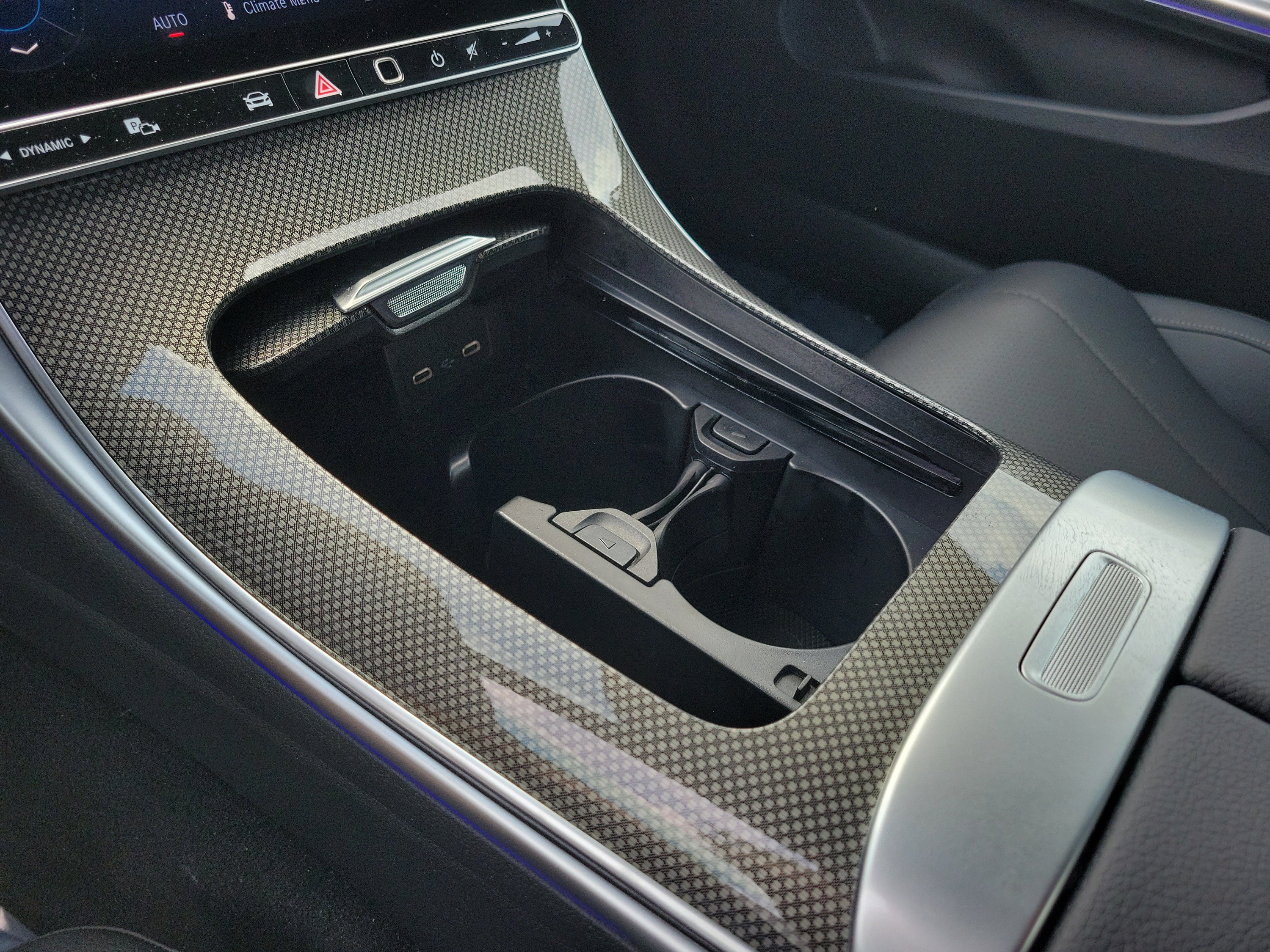 New 2026 Mercedes-Benz CLE 300 4MATIC Coupe image 11